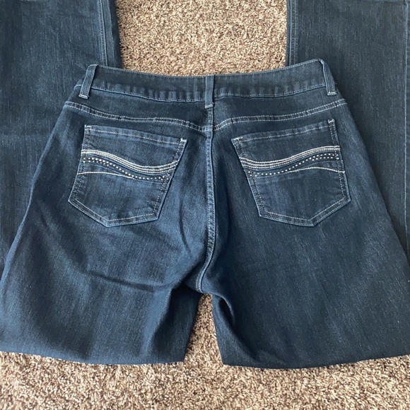 Riders by Lee mid rise bootcut jeans, size 10 - Picture 4 of 6